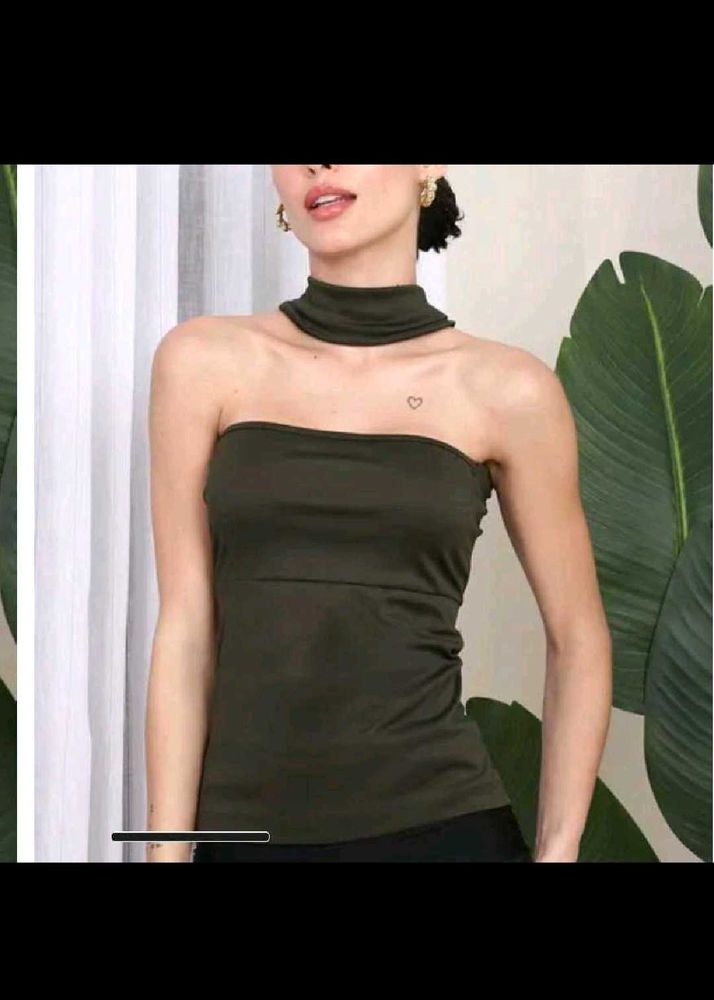 Chic Strapless High Neck Top