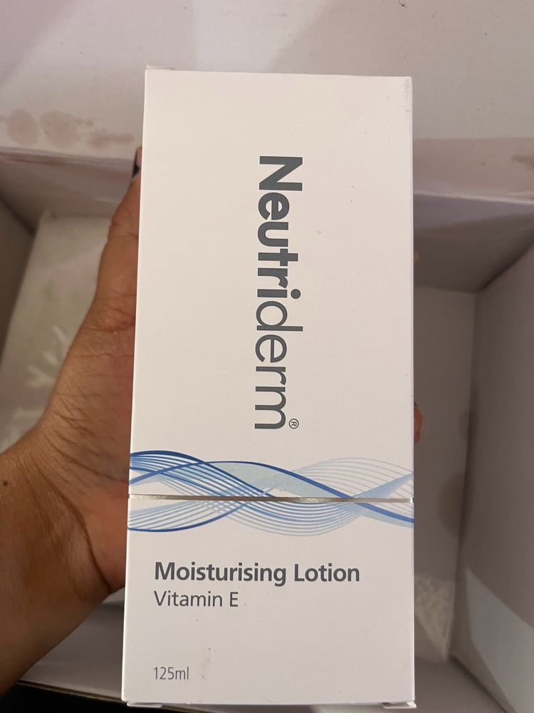 Neutriderm Moisturising Lotion 125ml