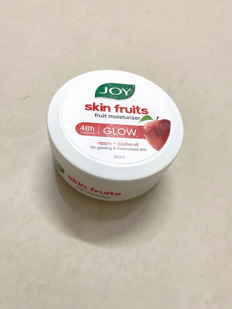 Joy Skin Fruits Moisturiser