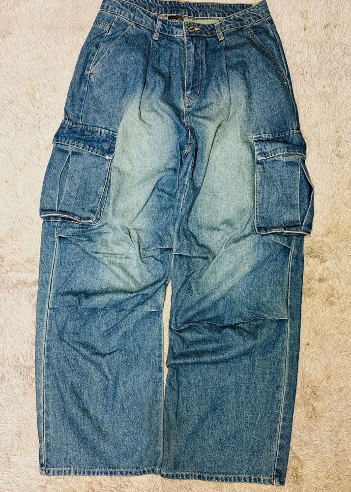 Baggy Cargo Jeans