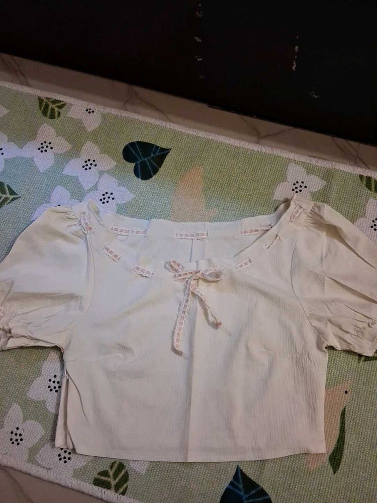 Cute Cream Puff Sleeve Blouse