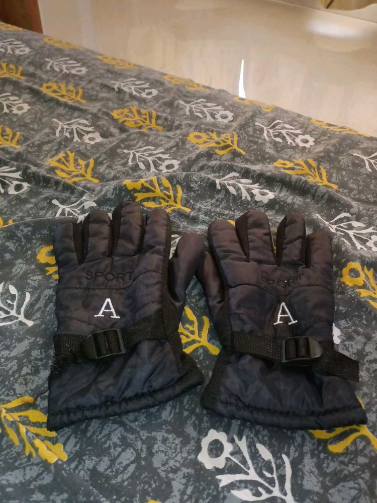 Black Sport Gloves with 'A'
