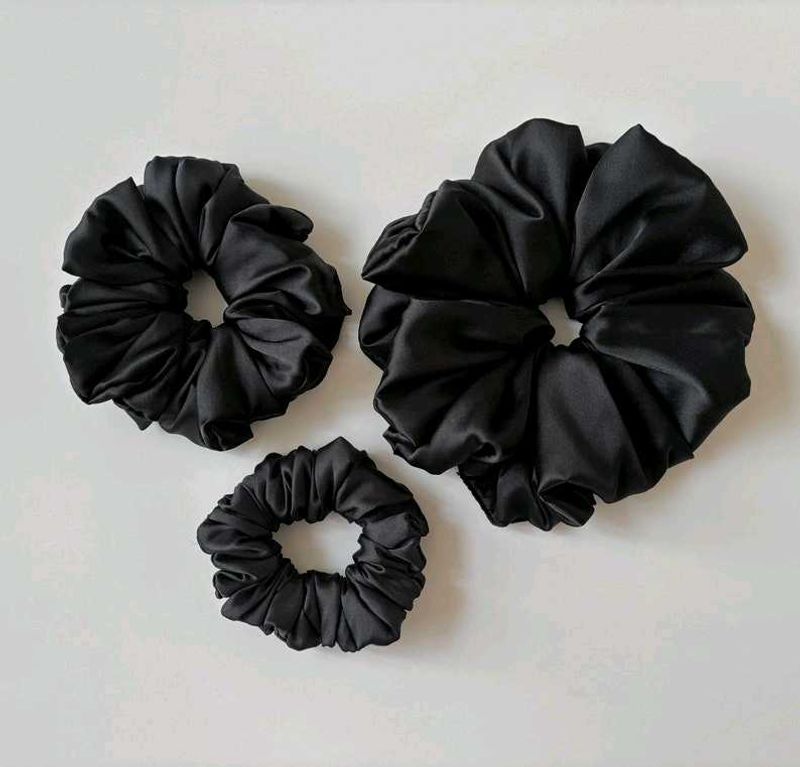 Set Of 3 L,M,S Black Satin Scrunchies