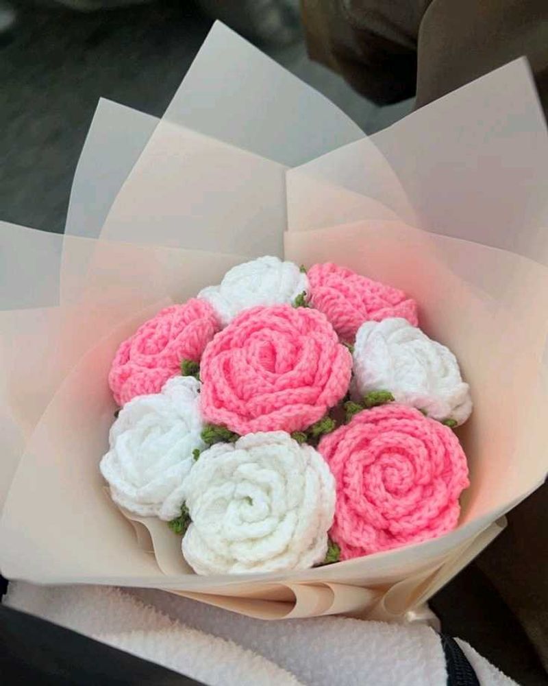 Handmade Crochet Rose Bouquet