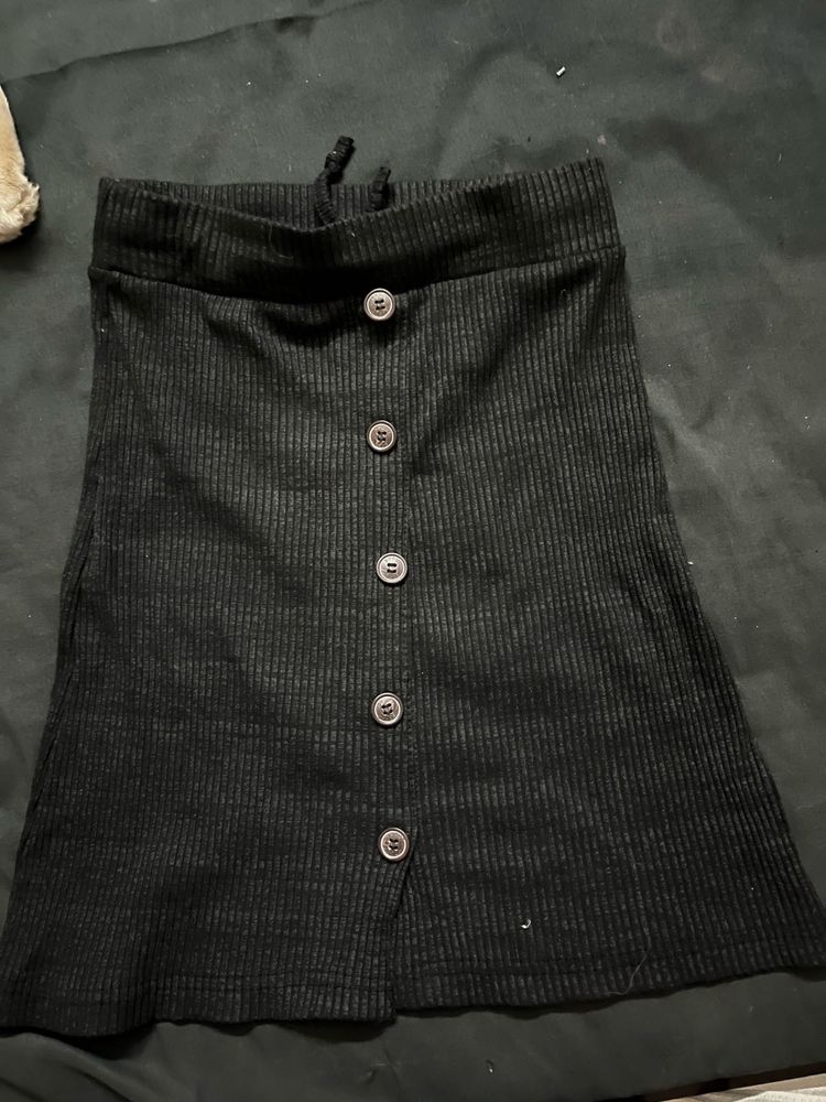 Black Ribbed Button-Front Mini Skirt