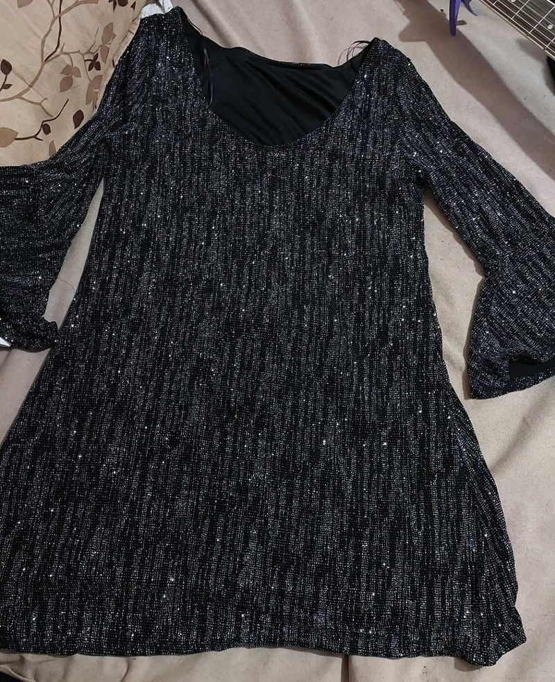 Sparkly Flared Sleeve Party Dress