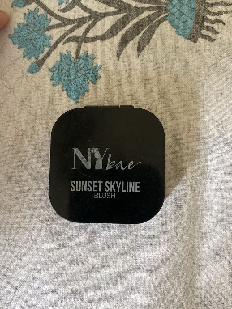 NY Bae Sunset Skyline Blush