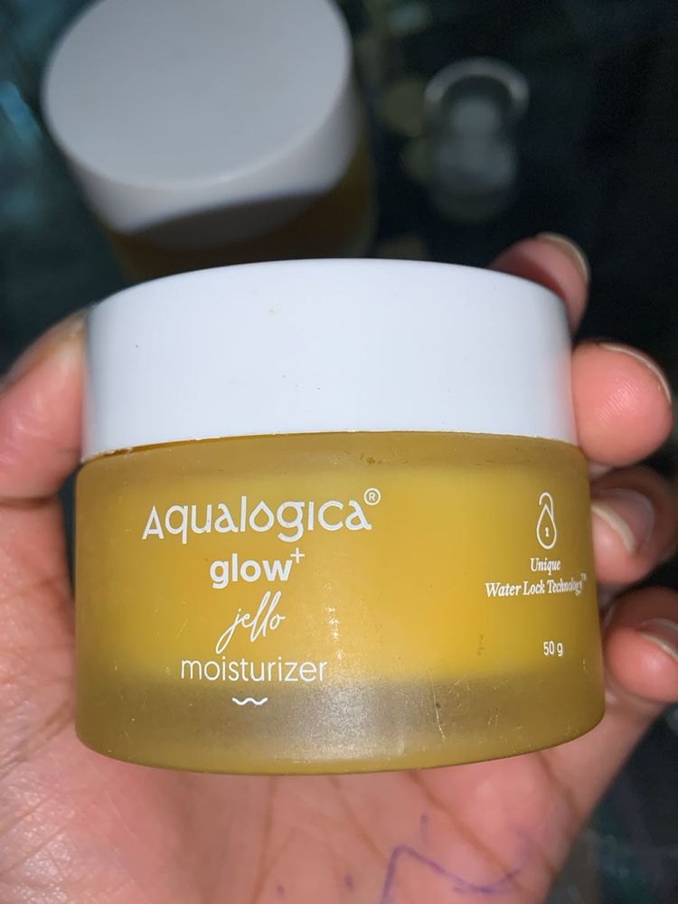 Aqualogica Glow Jello Moisturizer