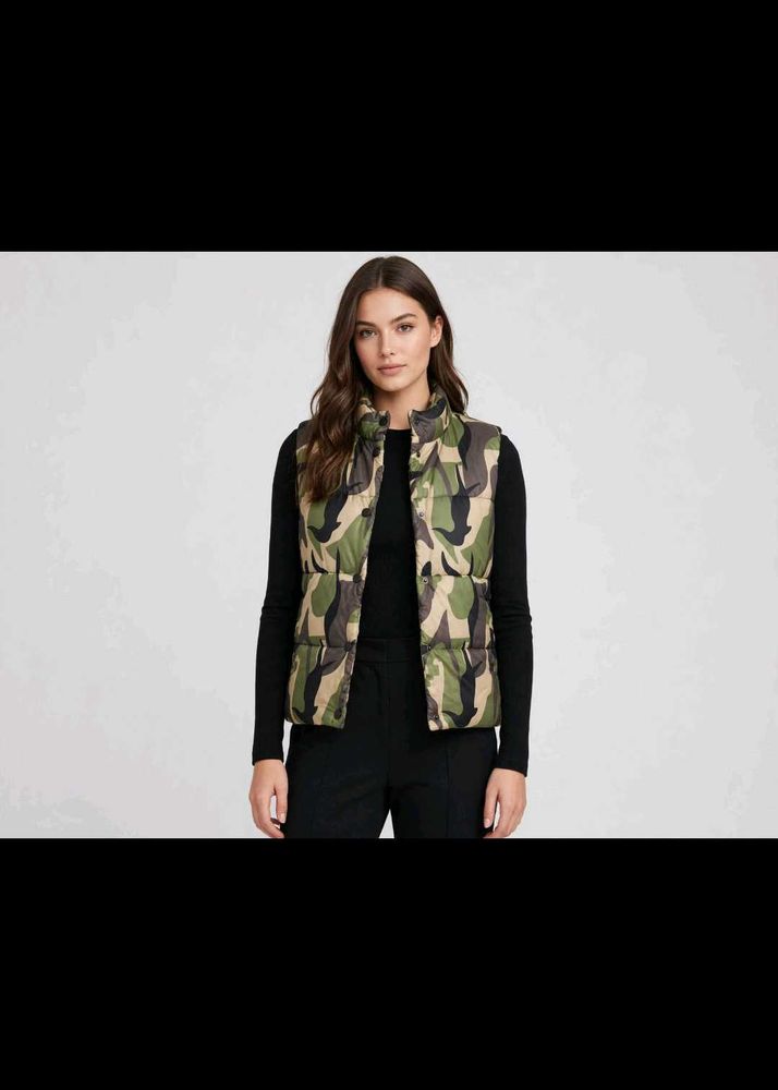 Camouflage Puffer Vest