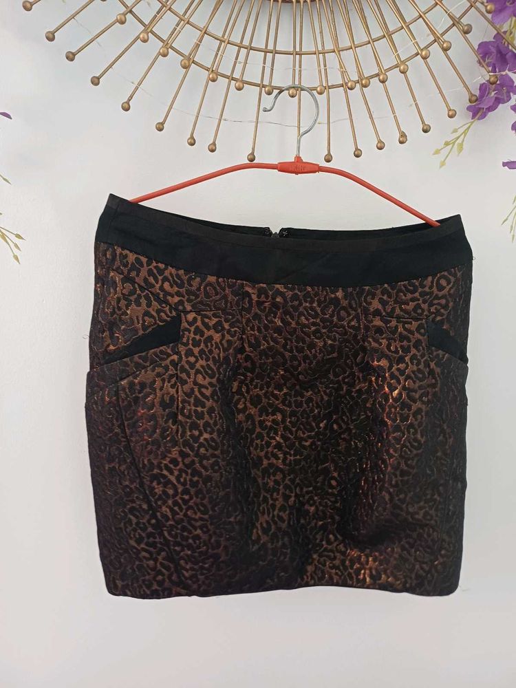 Animal Print mini skirt with pocket