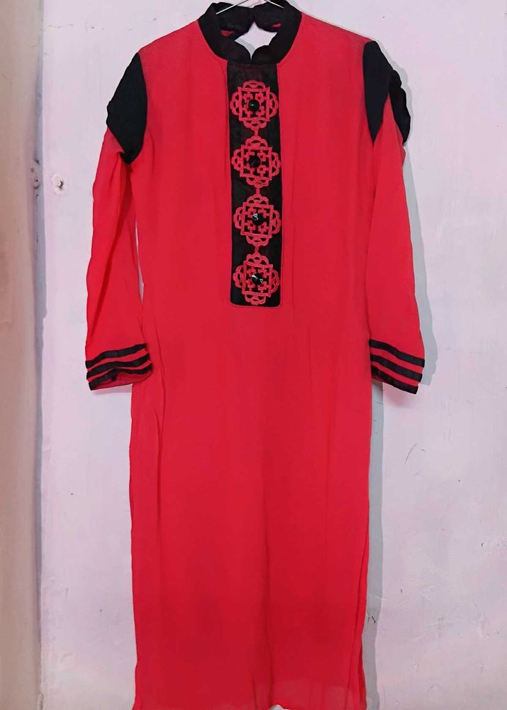 Vibrant Kurti with Black Embellishments
