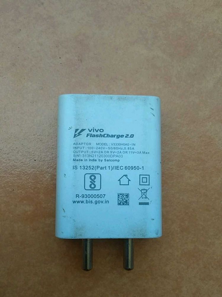 Vivo Adapter Charger