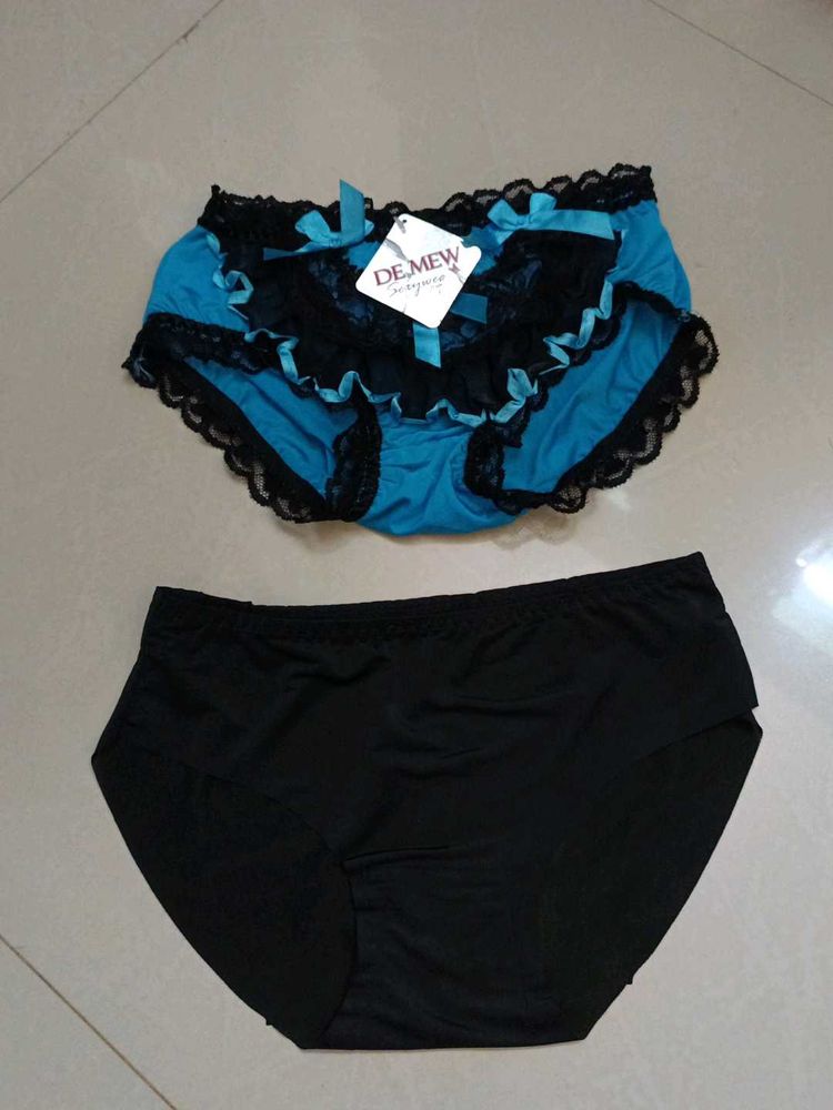 Lace Trim Panties Set