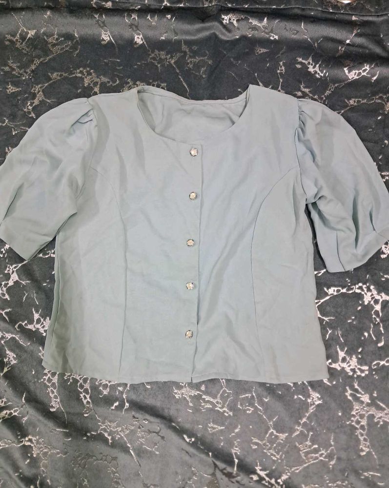Cute Puff Sleeve Button-Up Top