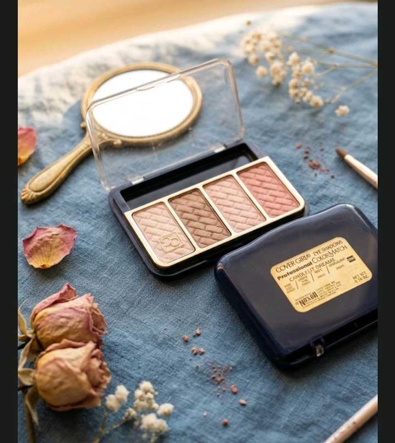 Eye Shadow Palette