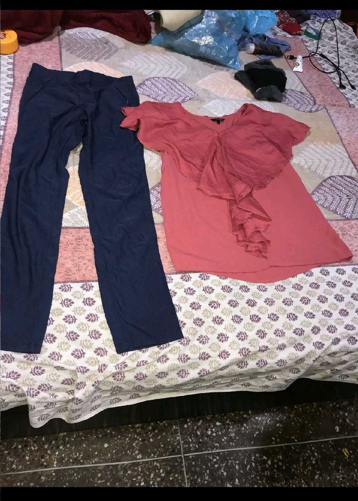 Comfortable Blue Pants &amp; Coral Top Set