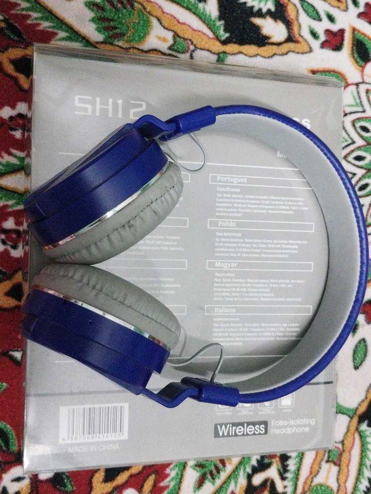 Wireless Bluetooth Headphones