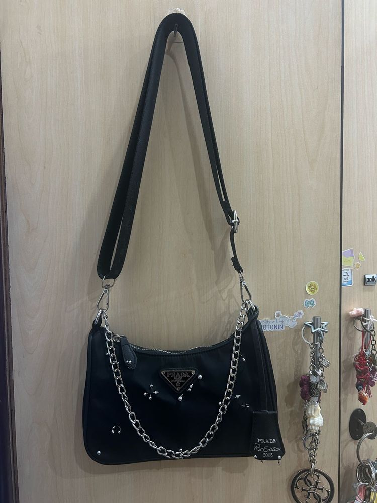 Y2k Pierced Inspired Prada Re-Edition 2005 Bag