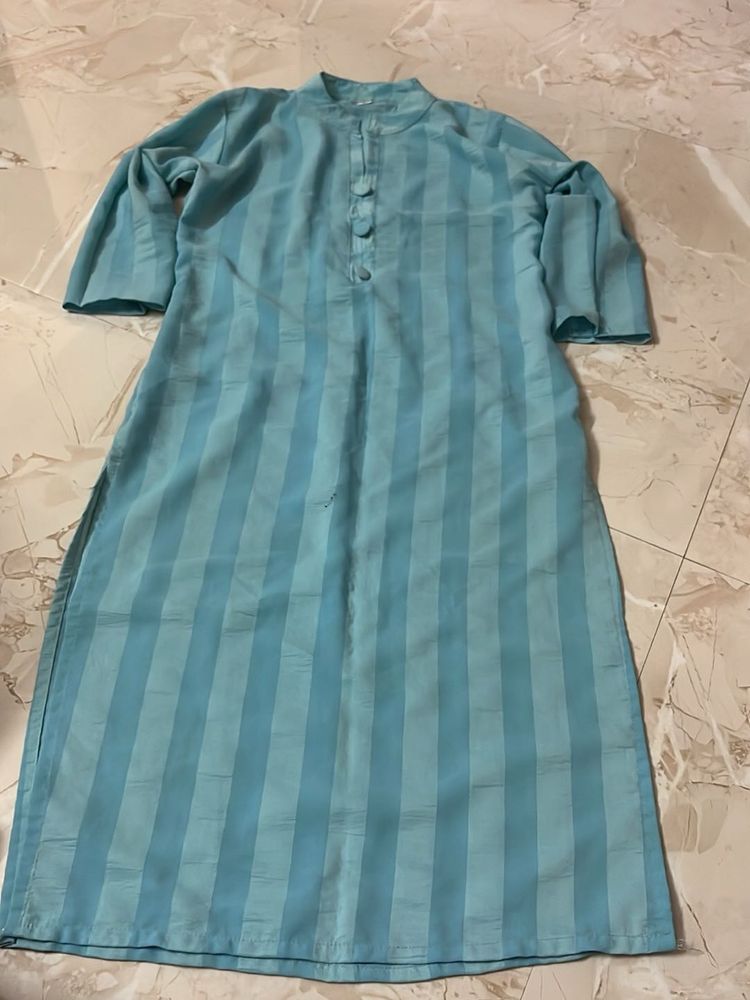 Elegant Blue Striped Kurta
