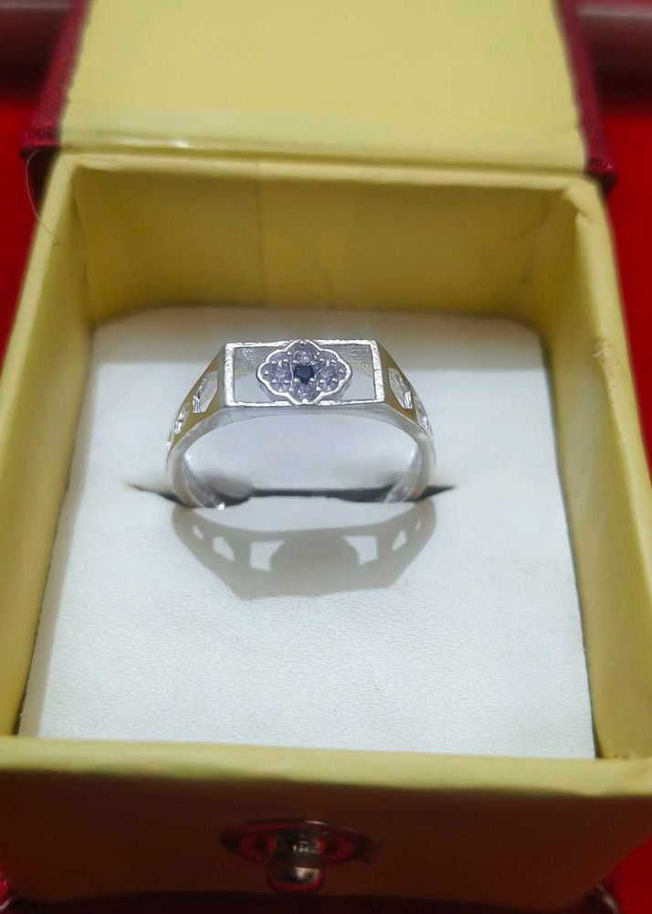 Gents pure silver ring