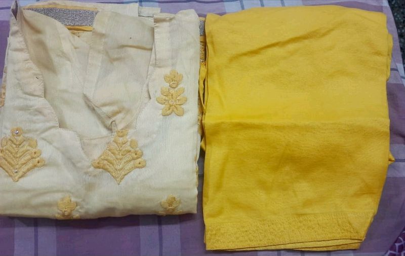 Chanderi Silk Embroidered Kurta With Salwar