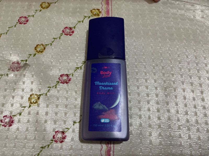 Moonkissed Drama Body Mist plum