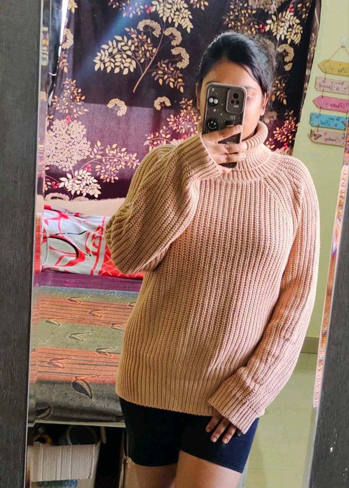 Ribbed Turtle Neck Pullover