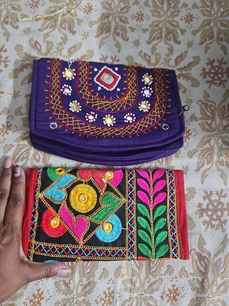 Embroidered Clutch Wallets Set
