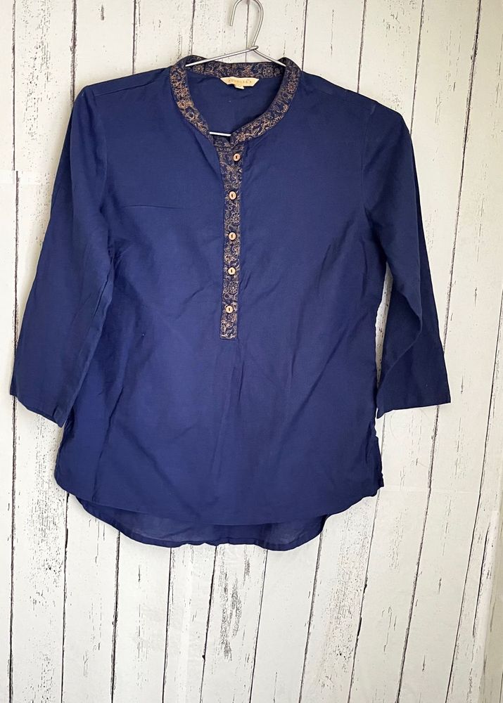 Unused top-Ajio