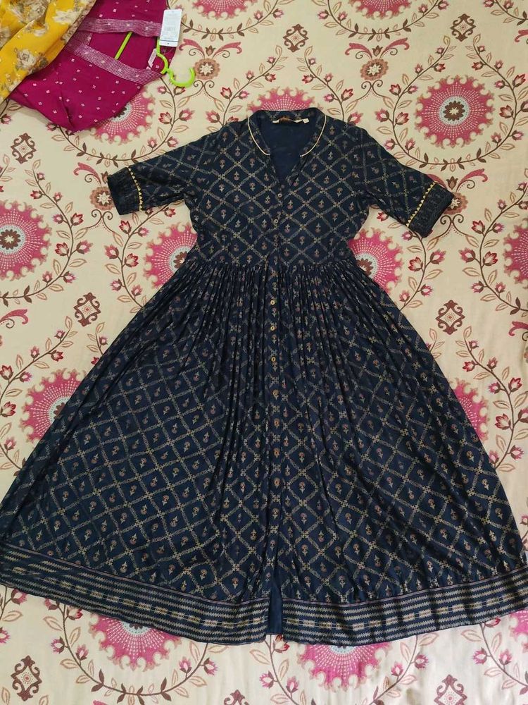 Stylish Navy Blue golden Printed Kurta