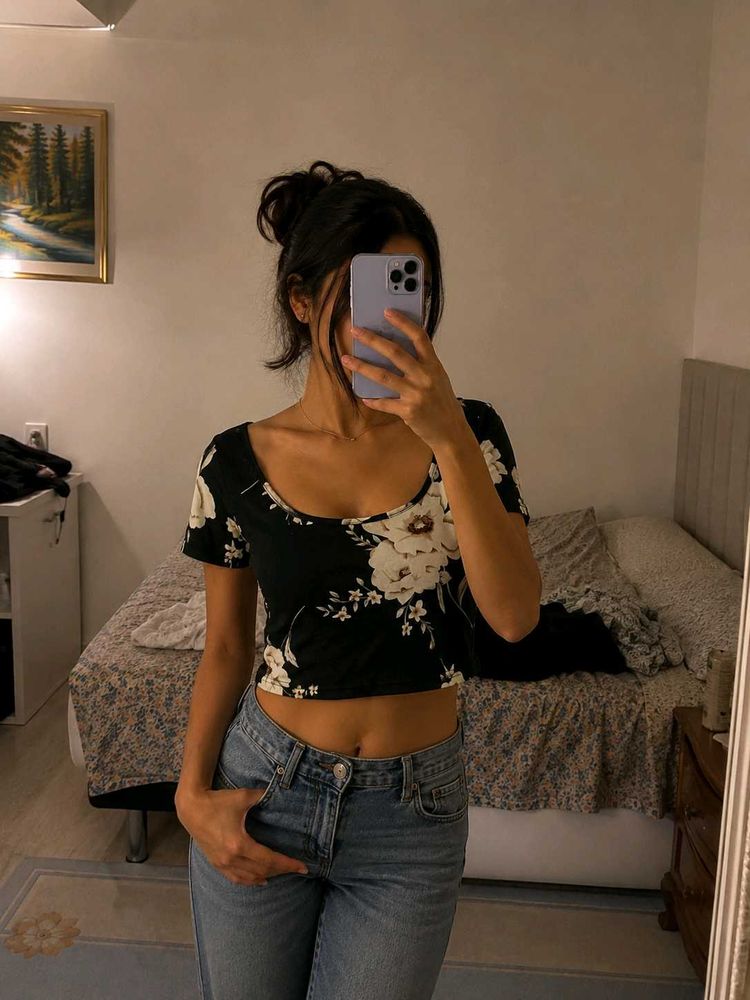 Black Floral Crop Top