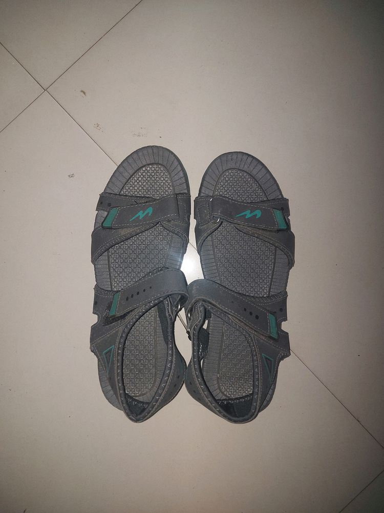 Campus Men' Casual Sandal.