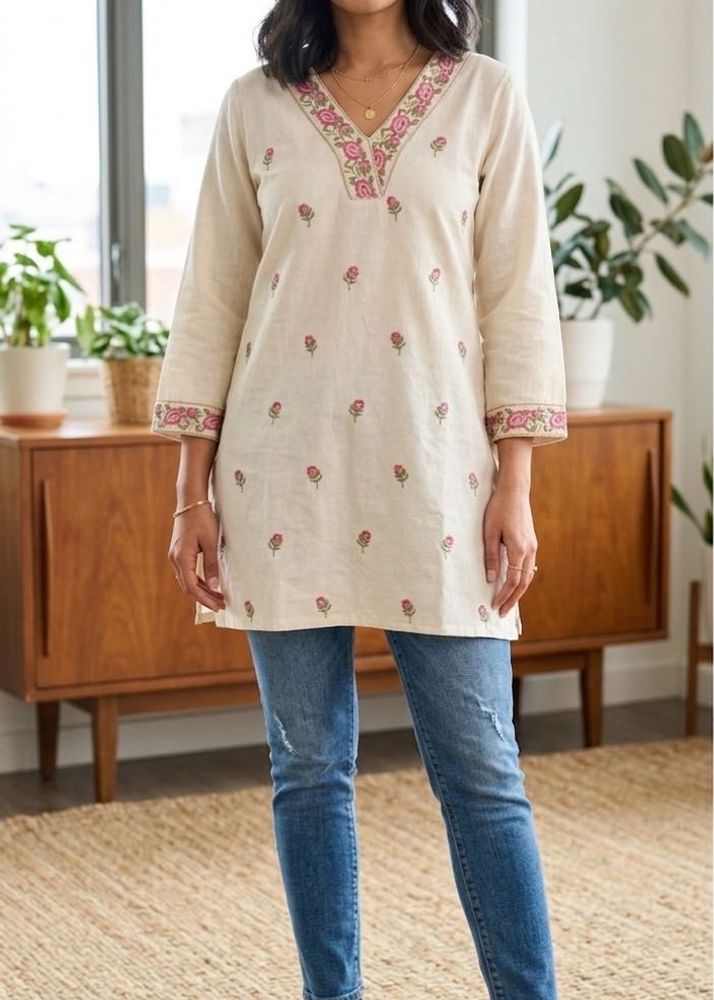 Embroidered short Kurti