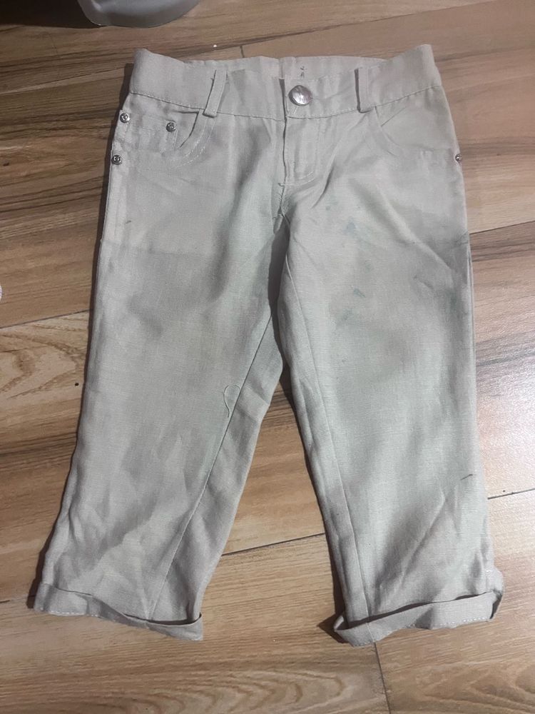 Cute Tan Capri Pants