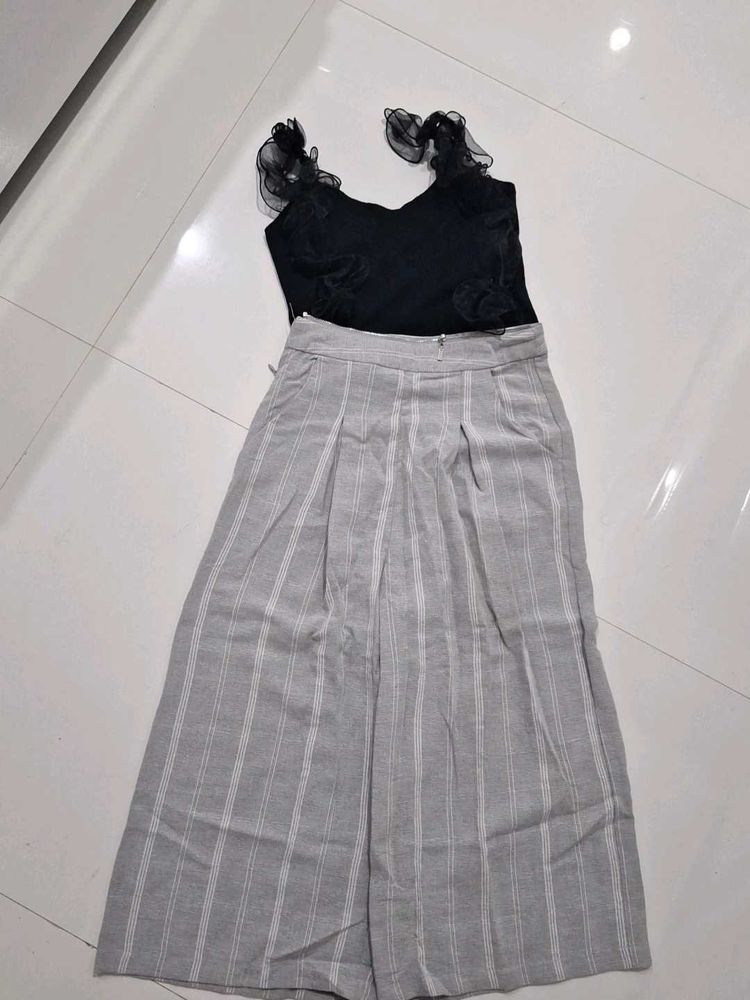 Stylish Black Top &amp; Striped Pants Set