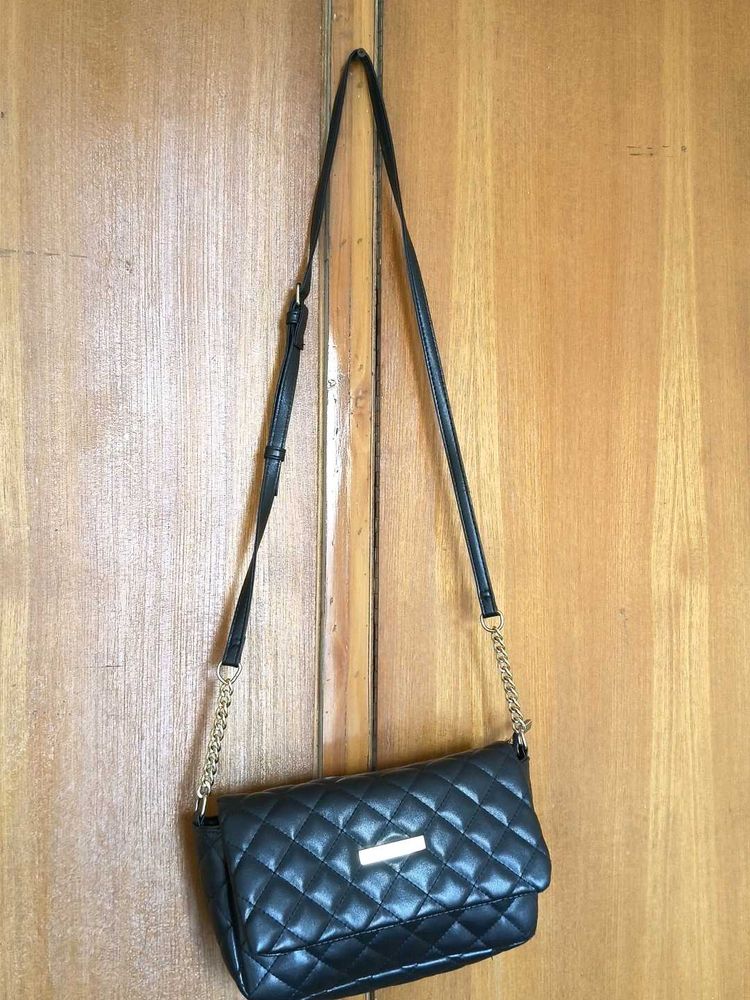 Quilted Black Crossbody Bag