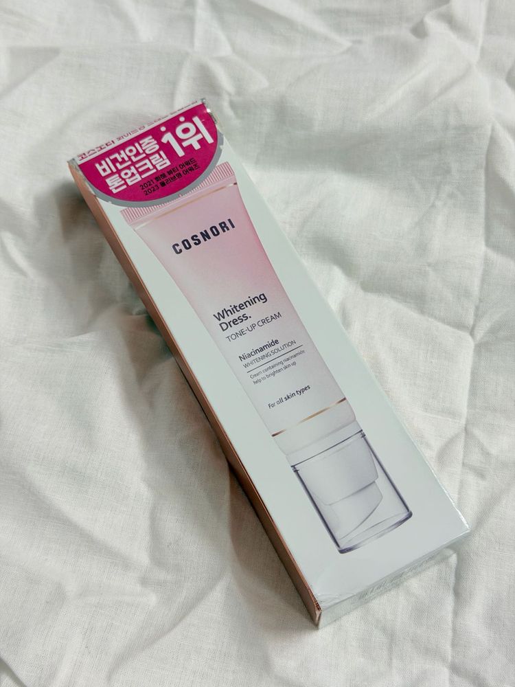 COSNORI Whitening Dress Tone-Up Cream