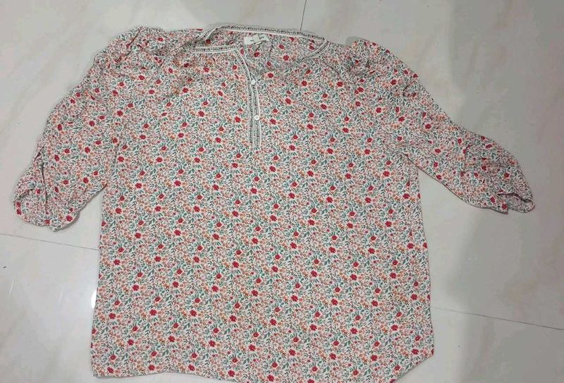 Floral Print Peasant top