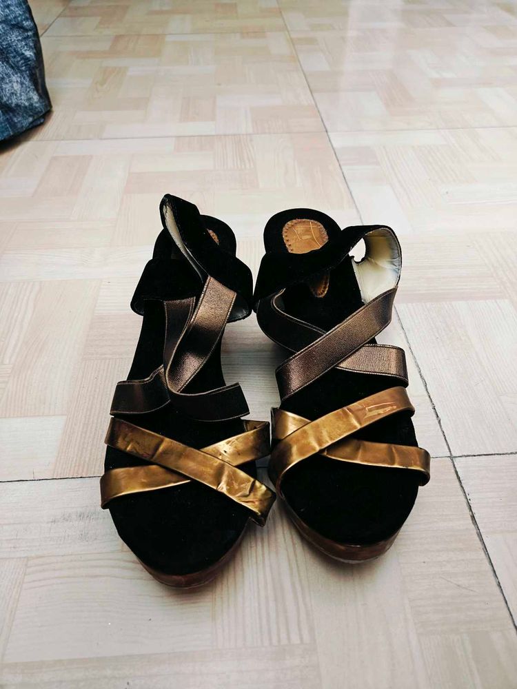 Chic Heels