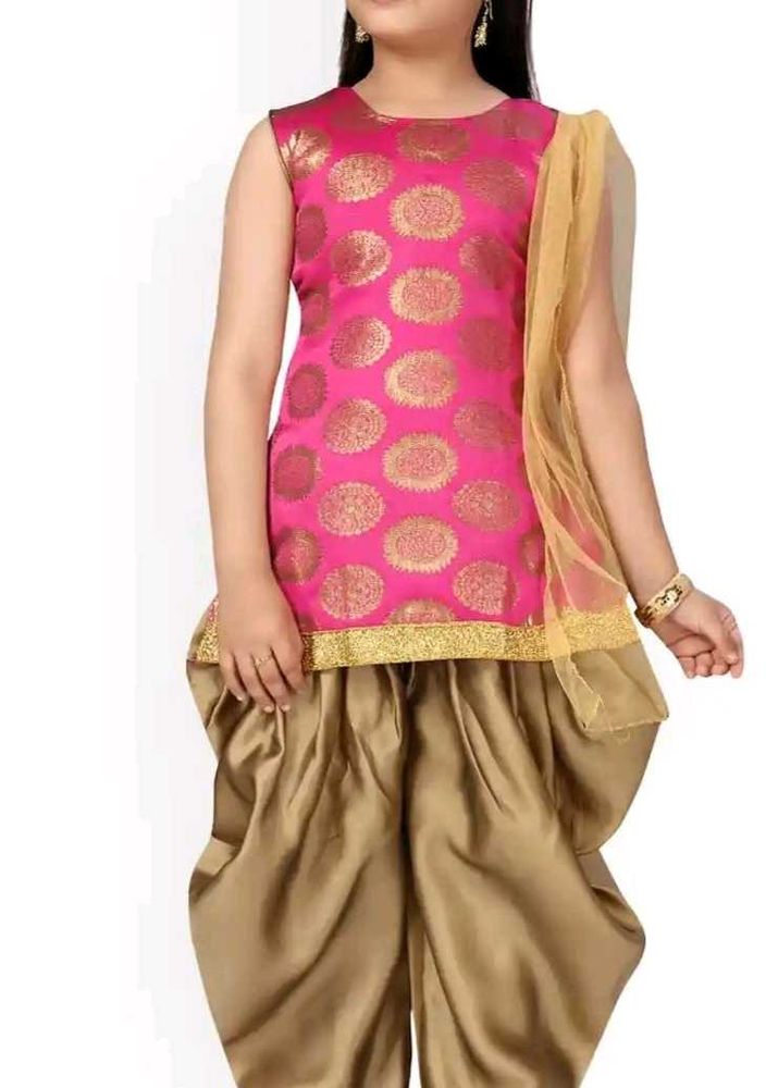 Elegant Pink patiala Kurta with Gold Print wit