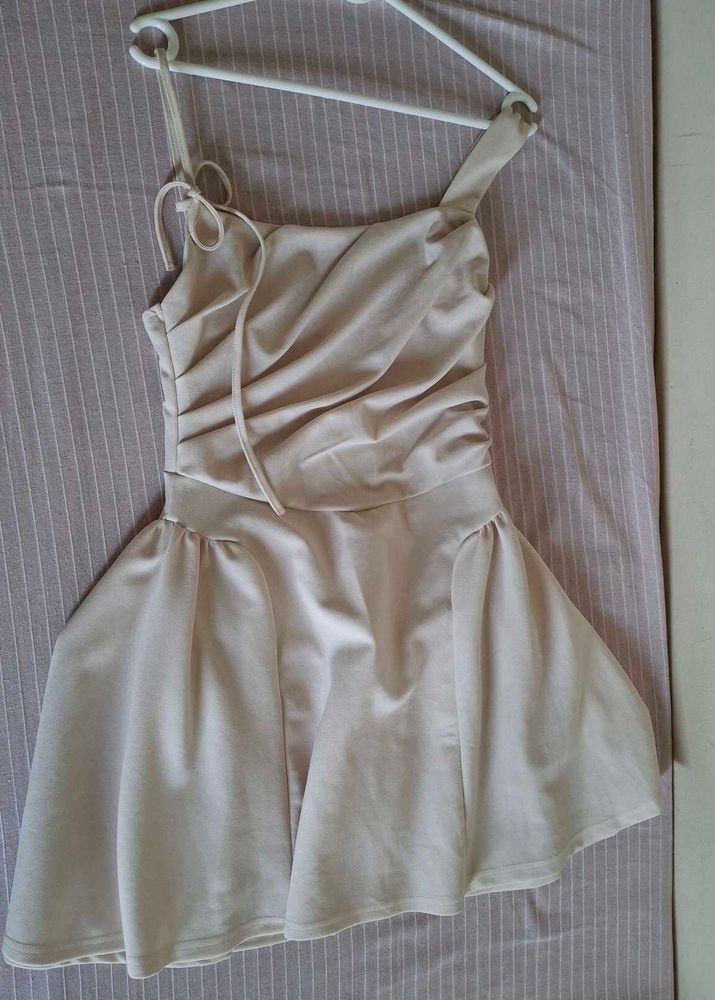 Elegant Ruched One-Shoulder Dress