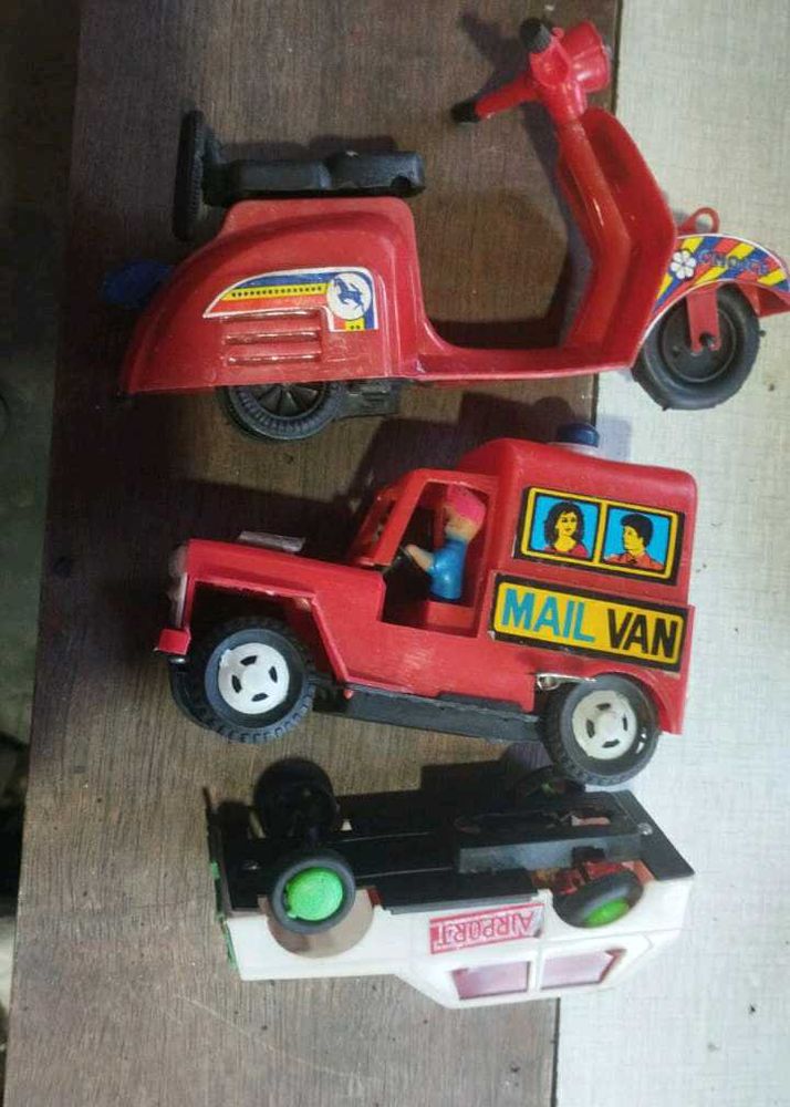 Vintage Toy Vehicles Set