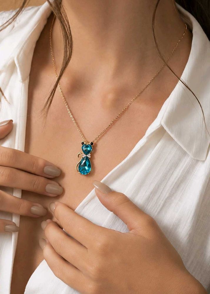 Cute Cat Pendant Necklace