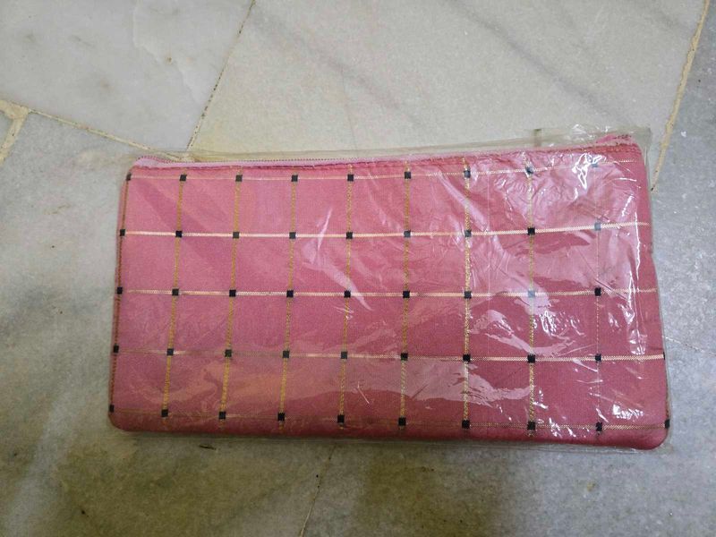 Chic Pink Plaid Pouch Bag