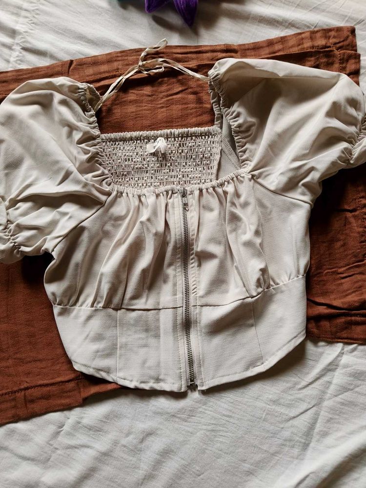 Beige Puff Sleeve zipped top