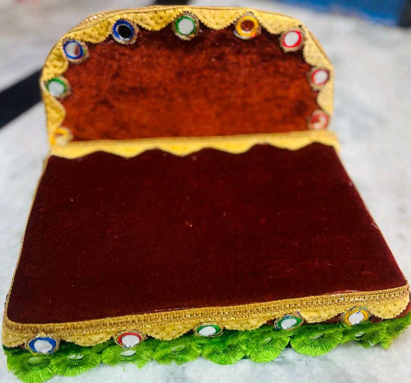 Laddu Gopal Fancy Hand Made Bed