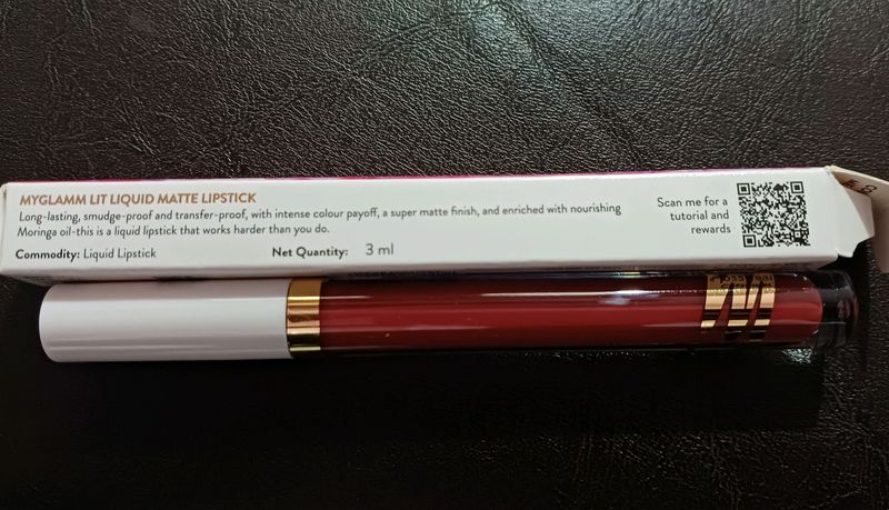 New Matte Liquid Lipstick (Holmes)