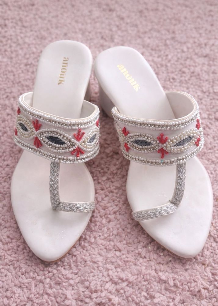 Embellished White Flat Sandals