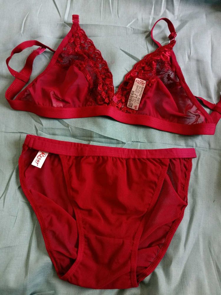 Red Lace Bralette &amp; Panty Set