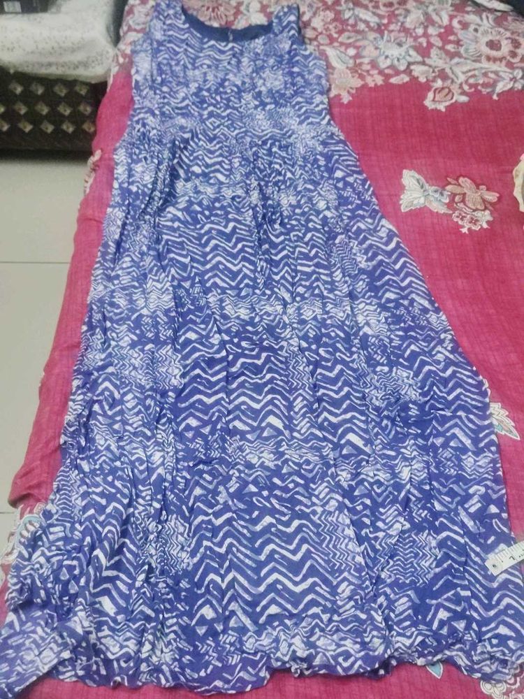 Blue &amp; White Abstract Print Dress